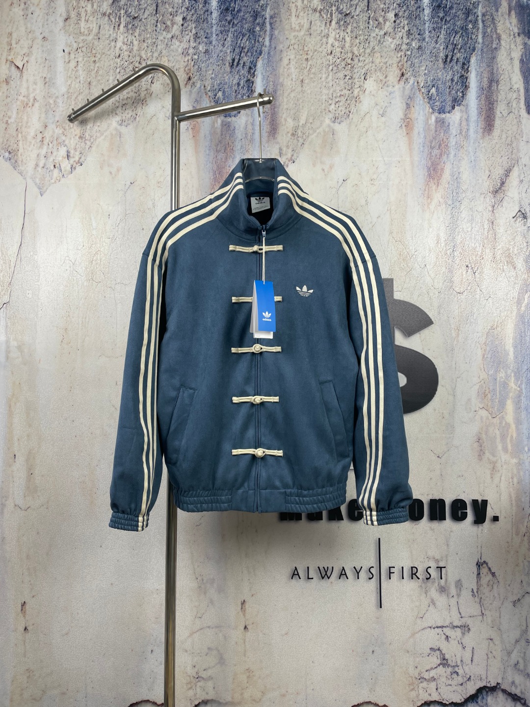 P185 Número de modelo - AD955 [99% de fidelidad] 🔘Adidas 𝐚𝐝𝐢𝐝𝐚𝐬 Nueva chaqueta estilo Tang de gamuza con estilo …