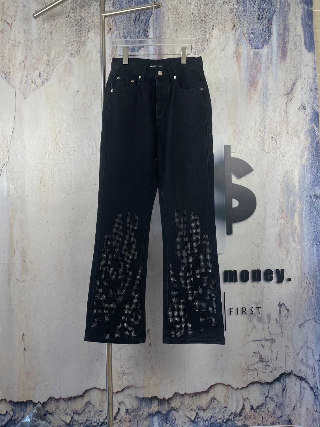 _dwn9sfsgPQLD1dcIapAW5IjIHQChH-RBVzglKFg