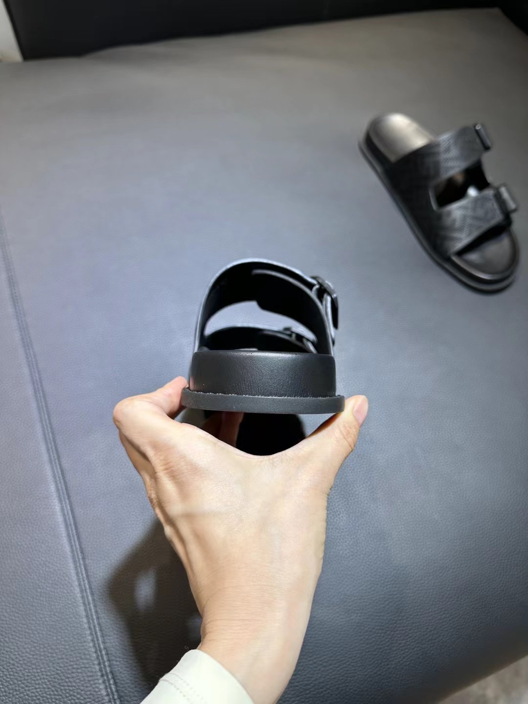 Fendi Style Brown Leather Men's Shoes style reference detail image 5 from source 781855