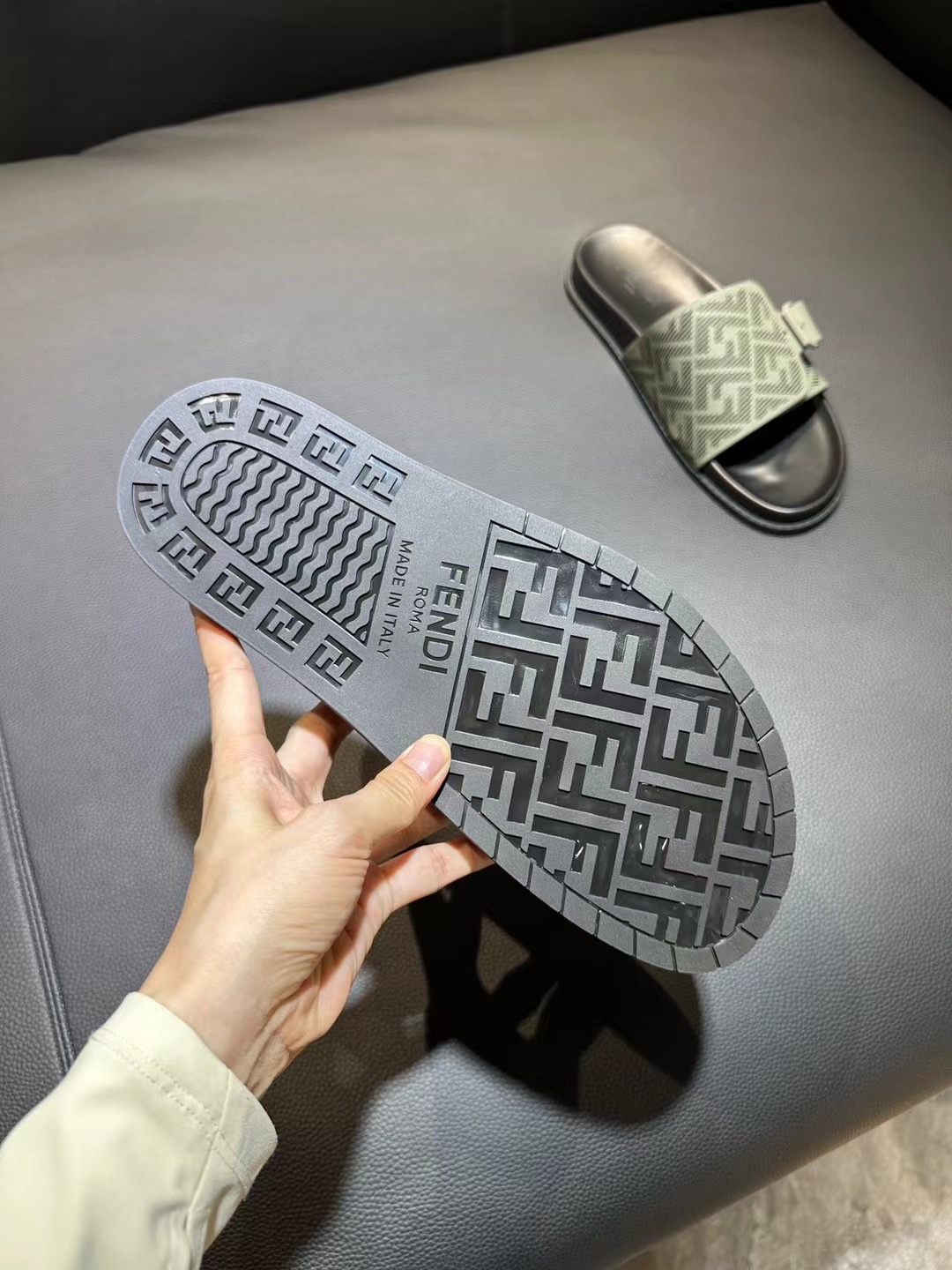 Fendi Style Brown Leather Men's Shoes Men's Shoes Men's Shoes detail image 6 from source 781850
