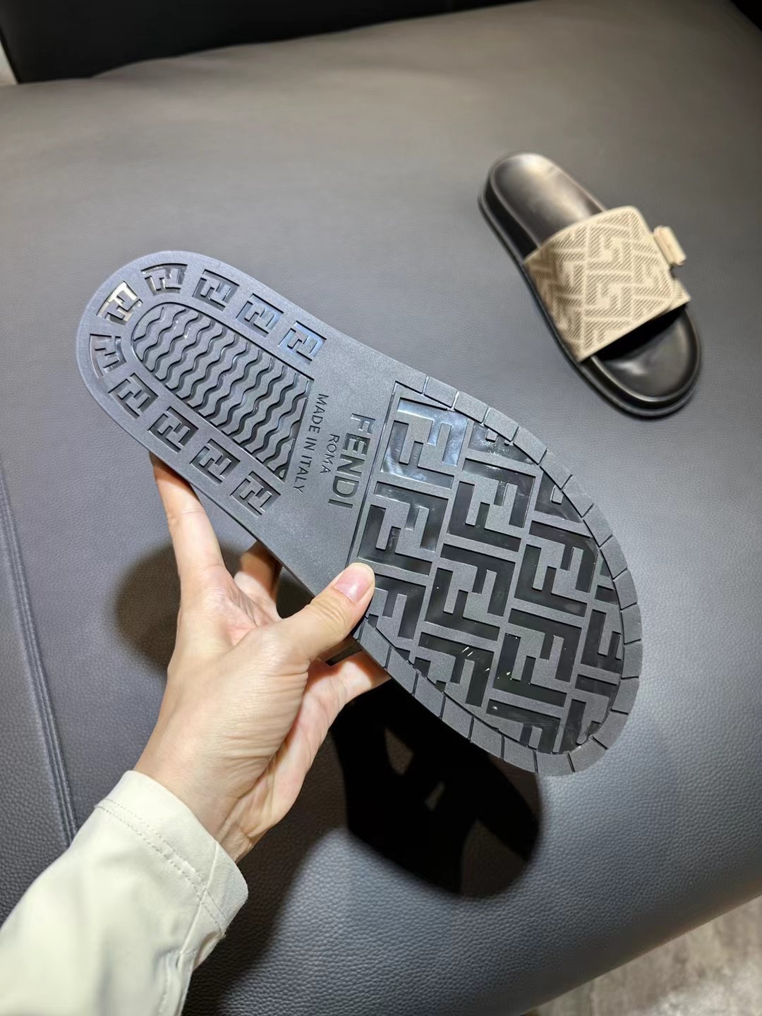Fendi Style Brown Leather Men's Shoes Men's Shoes Men's Shoes detail image 6 from source 781849