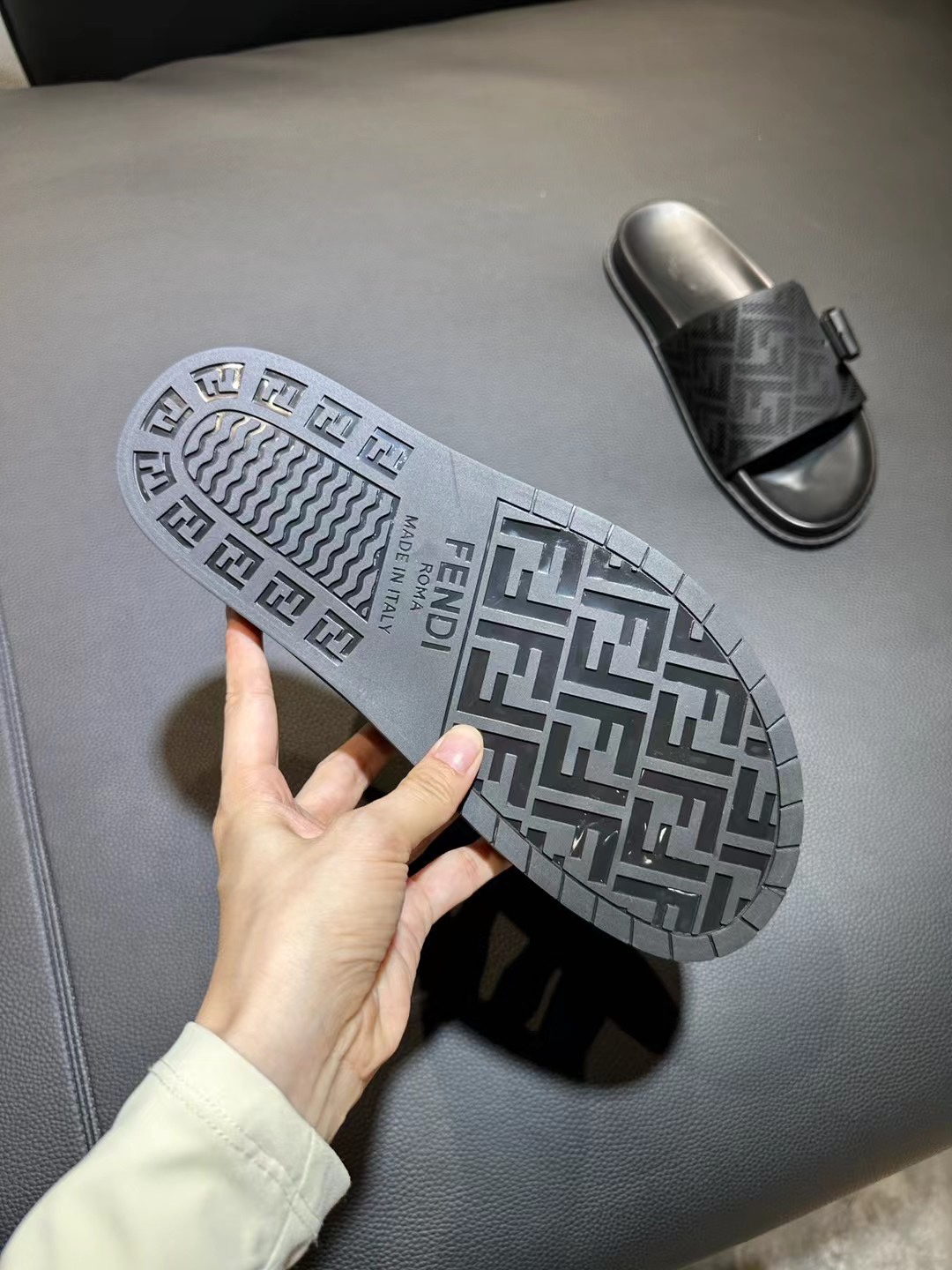 Fendi Style Brown Leather Men's Shoes Men's Shoes Men's Shoes detail image 6 from source 781852