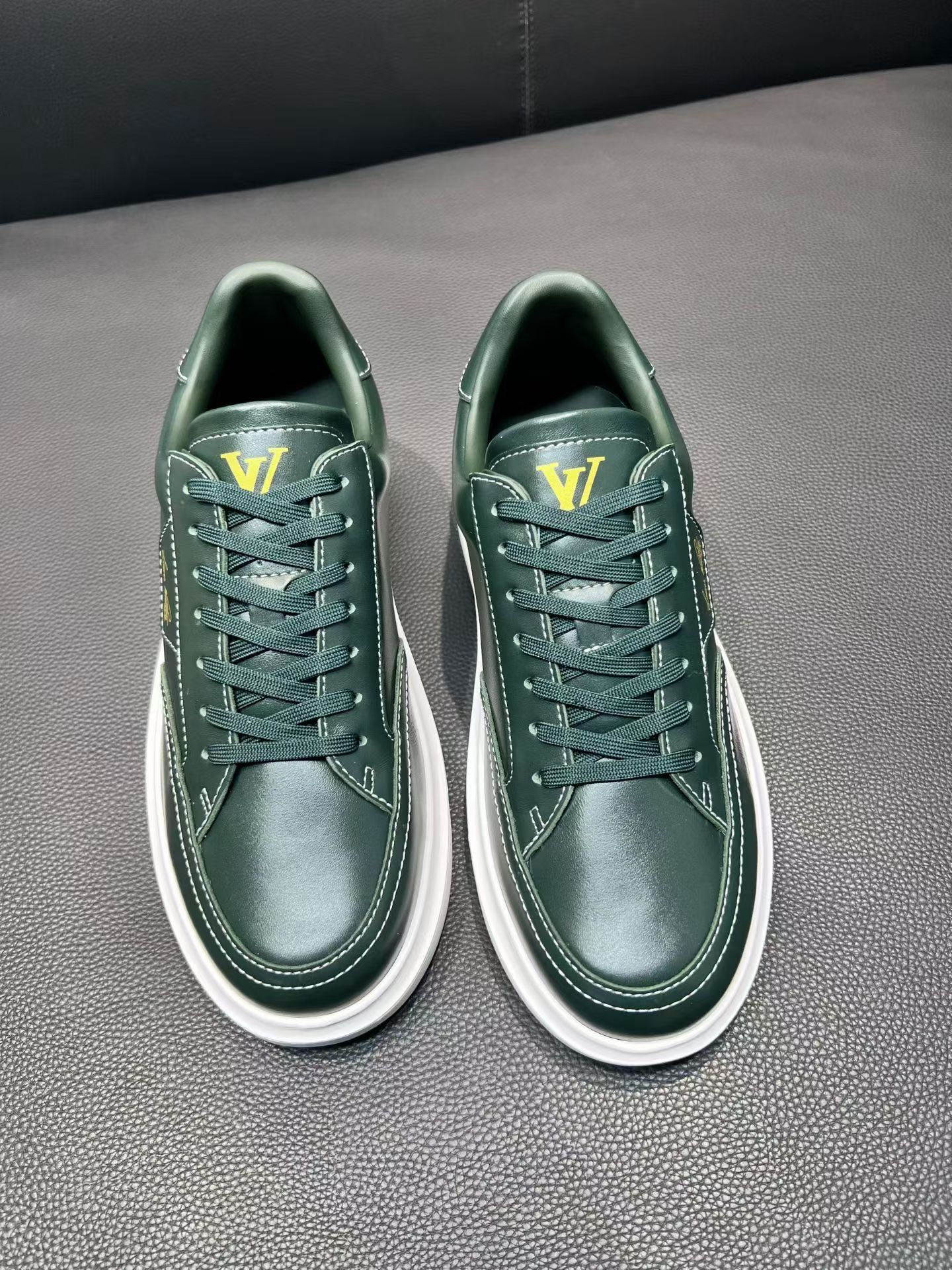루이비통 신발 129492 Louis Vuitton Shoes 썸네일 이미지