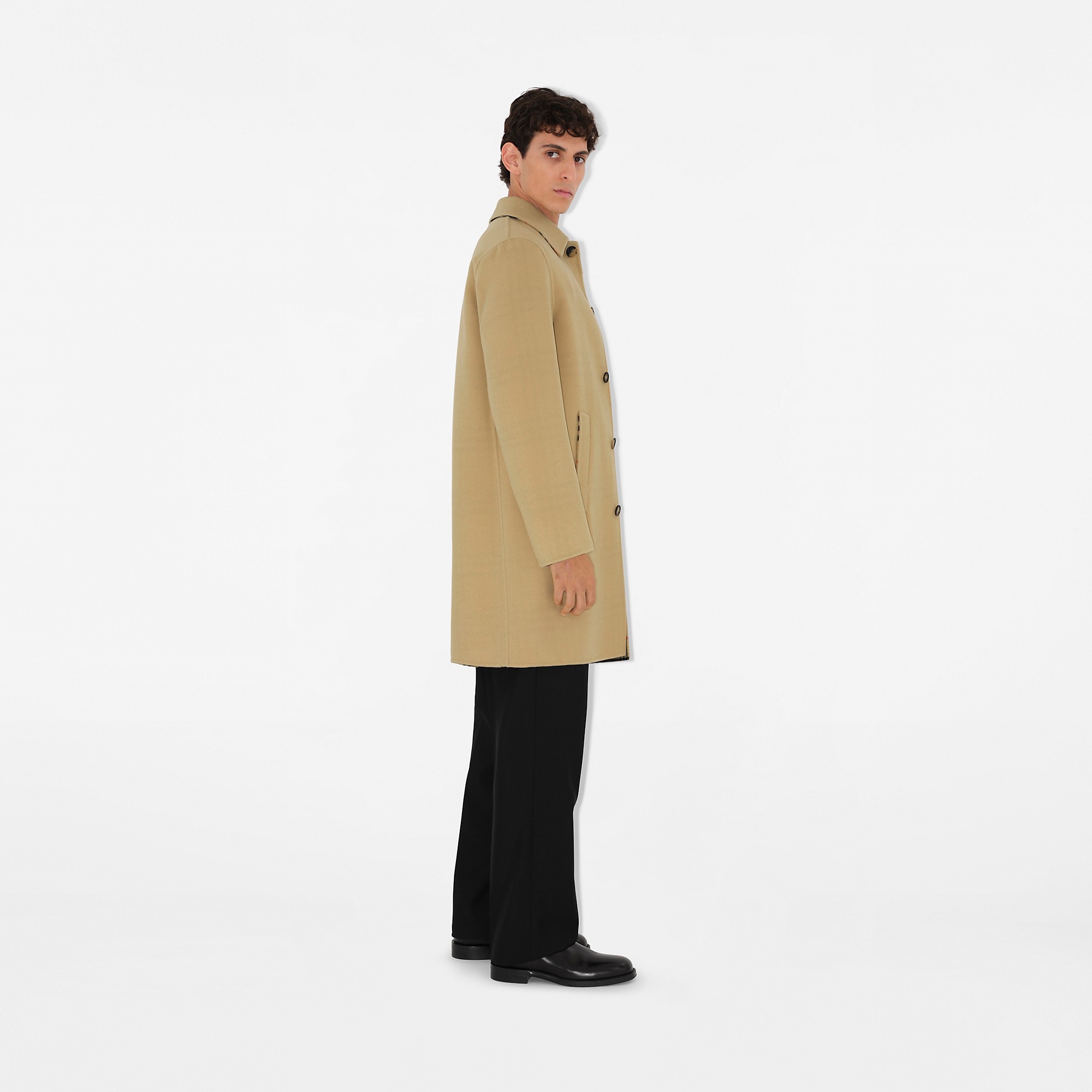 P1840 Burberry 官网图 
