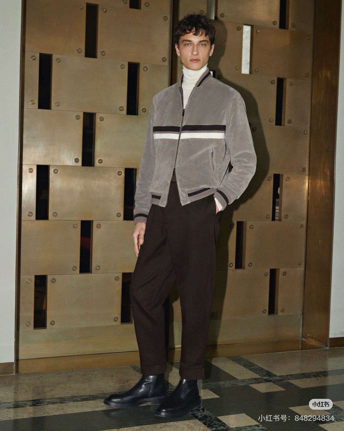 NO:674801,Tod official website model interpretation,,Tod's,Top Customize119860909Tod官网模特演绎,,Tod's,Top Customize1,Men's clothing