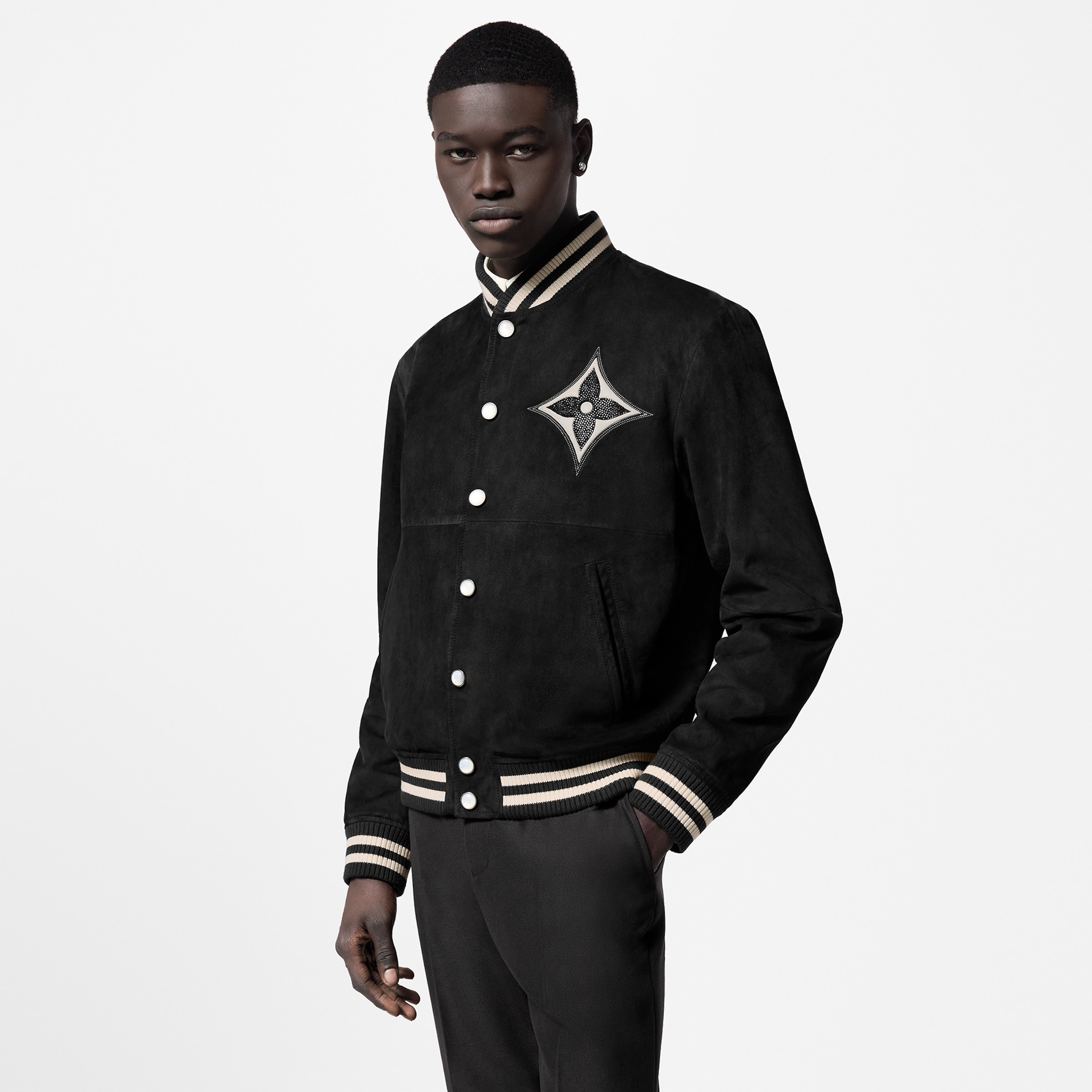 NO:773330,LV GW#,,louis vuitton,Top Customize119860909LV GW#,,louis vuitton,Top Customize1,Men's clothing