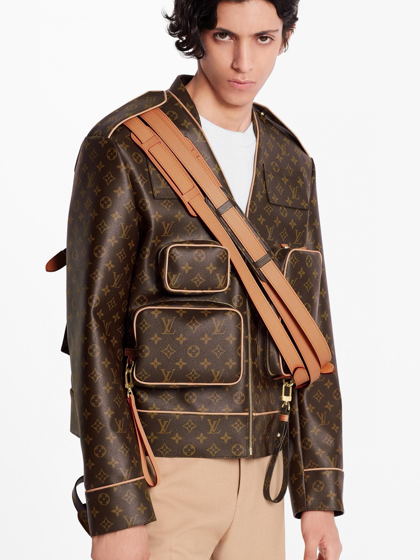 NO:772312,LV official website picture,,louis vuitton,Top Customize119860909LV官网图,,louis vuitton,Top Customize1,Men's clothing