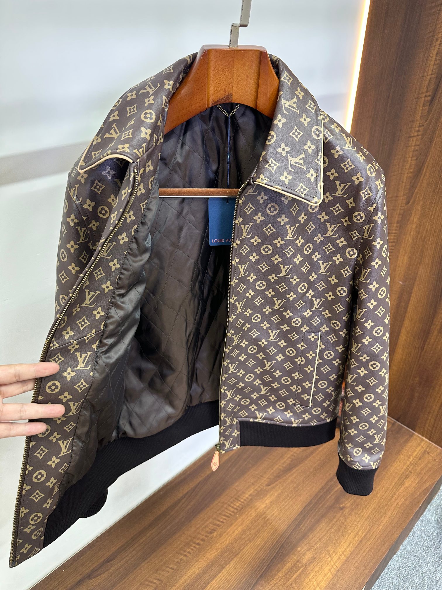 루이비통 남성 자켓 156058 Louis Vuitton Jacket 상세 이미지 3