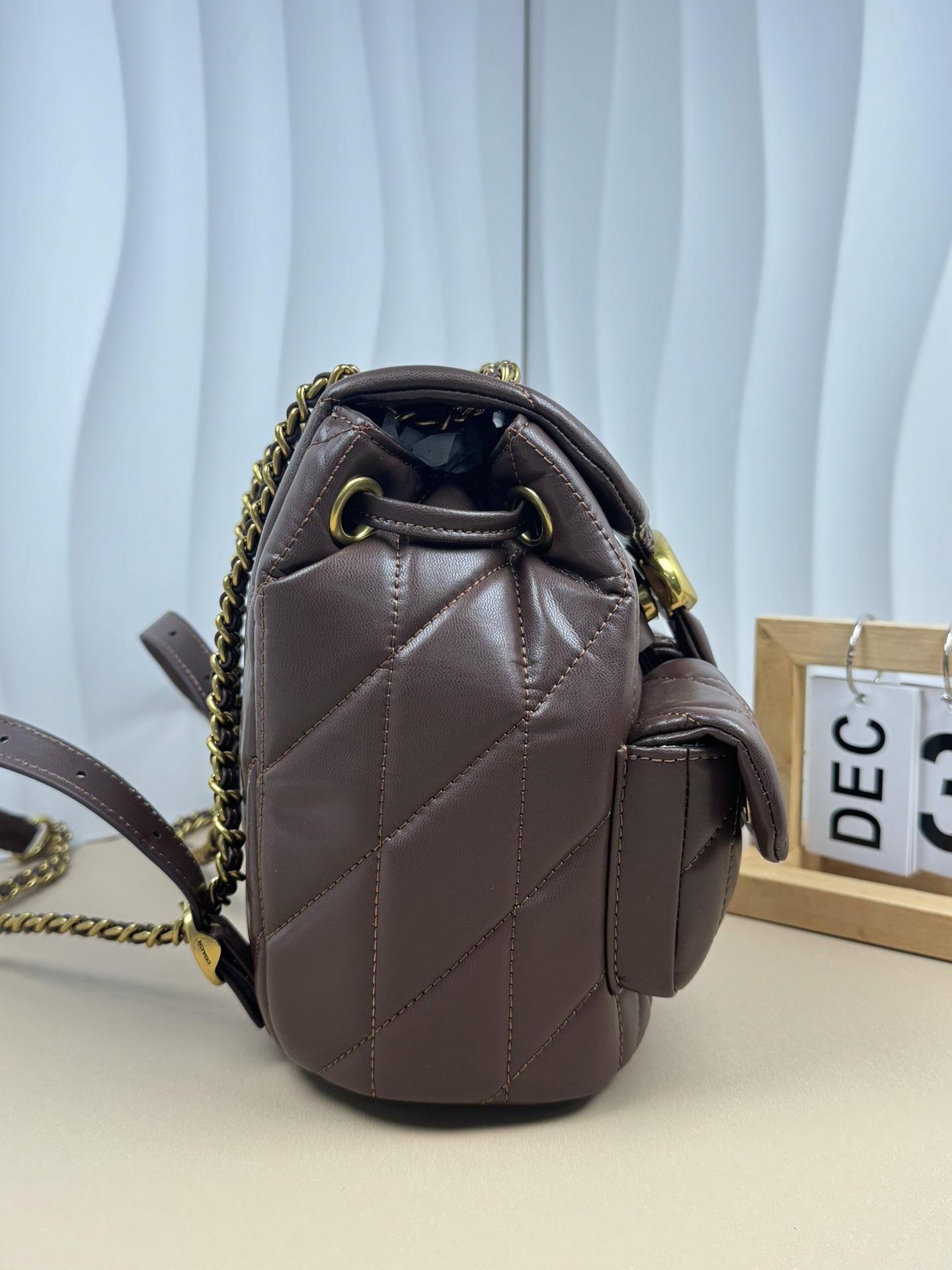 Coach/蔻驰新款 双肩包CU076 CU077經典Tabby系列的小背包 可愛到飞起 小羊皮材質,內置拉繩和搭扣,肩帶可調節 2