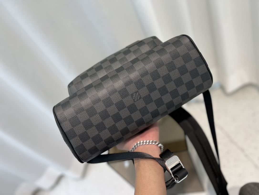 路易威登 Louis Vuitton 高定典藏名品高定成衣时装外套连衣裙衬衫T恤 #A704C5E8 4
