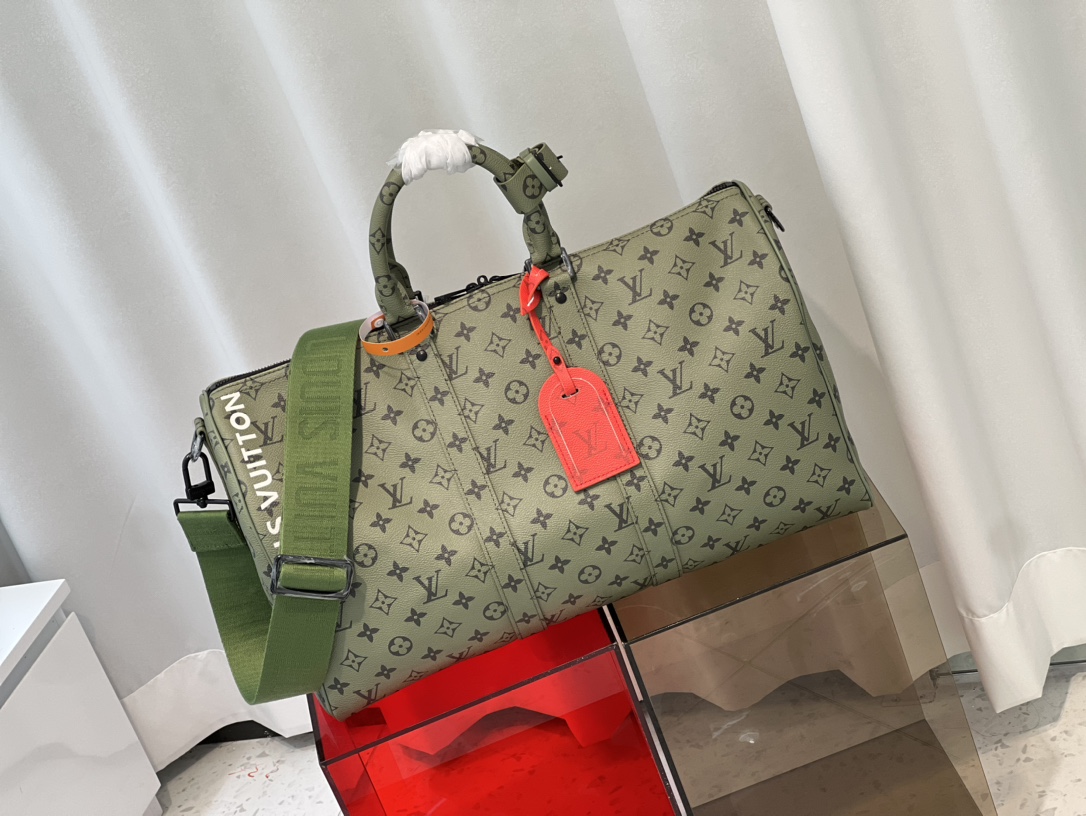路易威登 Louis Vuitton 高定典藏名品高定成衣时装外套连衣裙衬衫T恤 #B456F57E 2