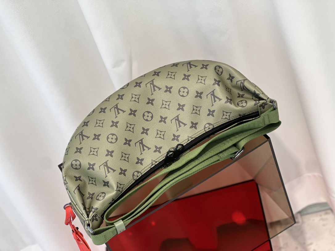 Dolce & Gabbana Haute Couture Classic Luxury Handbag Shoulder Crossbody 5