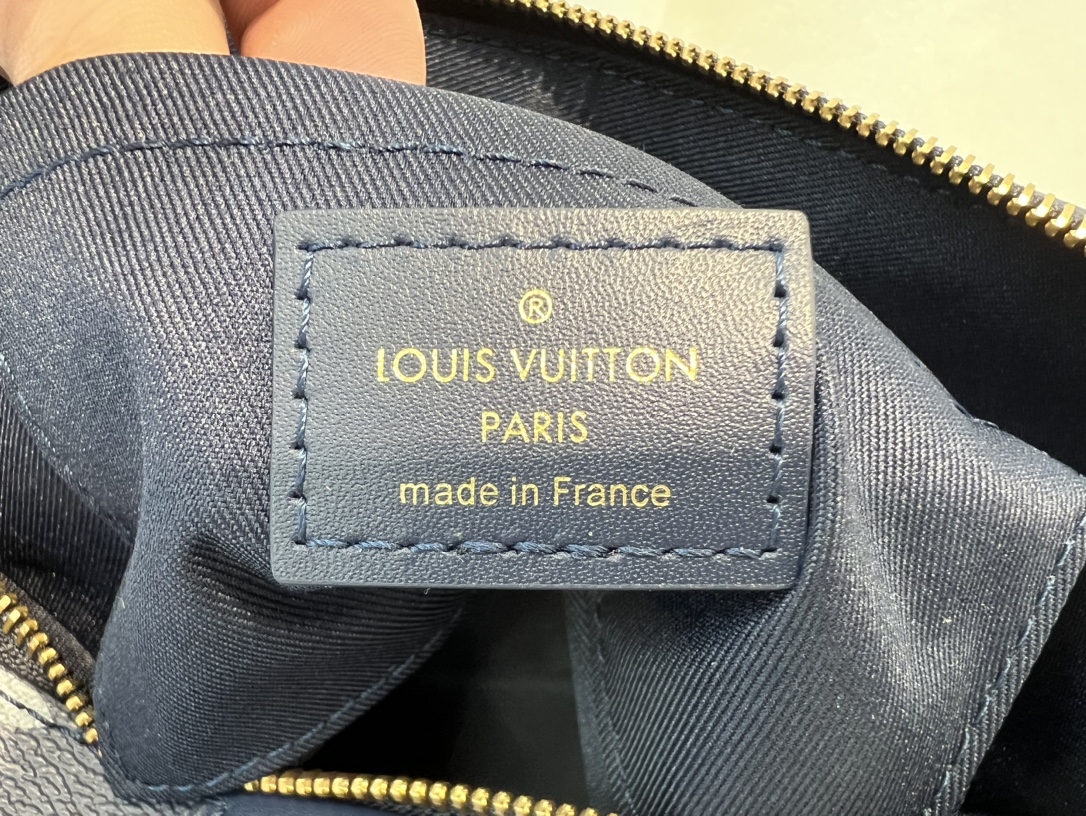 Louis Vuitton Haute Couture Classic Luxury Handbag Shoulder Crossbody 9