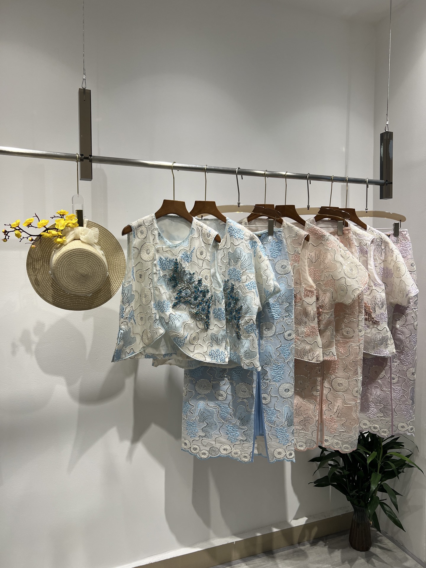 i1747106254082 413 0 8