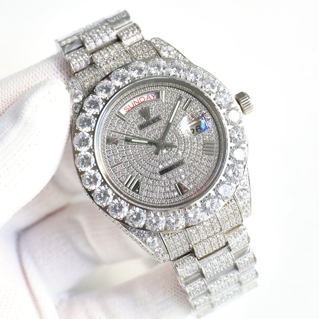 NO:143678,Produced by Mingjiang Rui Watch Unified Rolex ROLEX NK1 Star Series Luxury Extremely The Star Edition watch is made of 904 stainless steel, with top-grade Swarovski diamonds, luxurious quality interpretation, dazzling and charming. The case and bracelet are all inlaid with beautiful diamonds, golden shiny domestic fully automatic machinery watch size 42mm Mingjiang Rui Watch is exquisitely recommended for men's mechanical watches, swarovski, rolex19860909名匠瑞表出品 统一  劳力士 ROLEX NK1 满天星系列 奢华极致 满天星版本腕表904精钢打造,密镶顶级施华洛世奇美钻,奢华品质的诠释,璀璨夺目,魅力绽放.表壳表链全镶满美钻,金光闪闪 国产全自动机械 腕表尺寸42mm 名匠瑞表精致推荐男士机械腕表,,swarovski,rolex,Watch