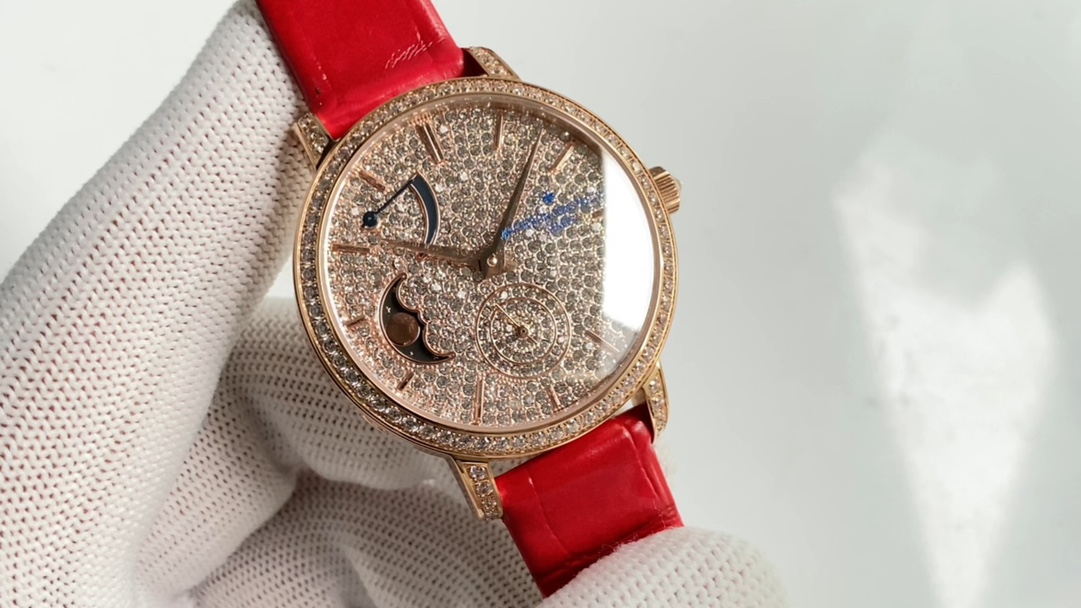 Vacheron Constantin Montre Or blanc Blanc Serti de diamants Femmes Cuir veau vache