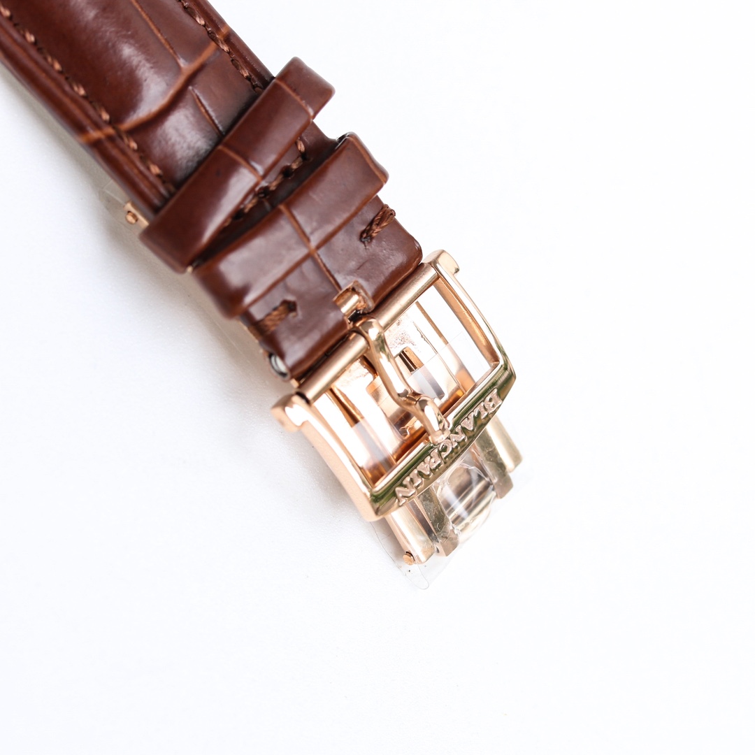 New Power V2 Upgrade JB Pyramid R46 Classic Wristwatch Promotion: Enhanced Design and Functionality - 图片 9
