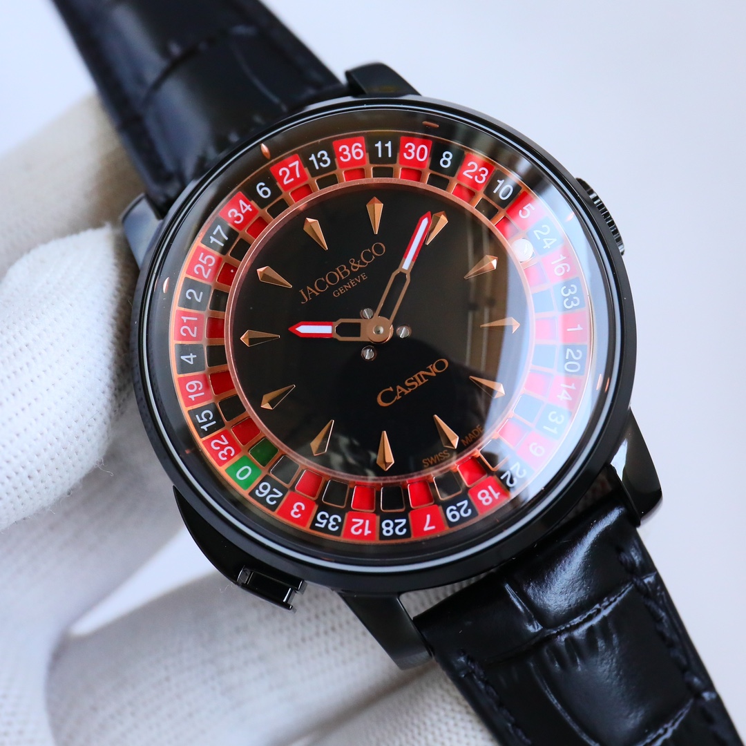 NO:946291,TW produced mechanical smooth diamond surface TW Factory Jacob & Co. Jack Bao Czech Leopard JR4 Macau Grand Lisboa Monopoly Casino Roulette Samba Dancer Neymar's Same Style Casino  The Tourbillon is a complex mechanical watch that combines the functions of a tourbillon and a roulette game. It not only has extremely high craftsmanship value, but also incorporates entertainment elements, making it a unique fashion accessory. The watch is equipped with a pusher to push the roulette head, equipped with 37 pockets, 1 green, 18 red and 18 black, and a white ceramic ball. Its mechanical structure relies on extremely high-quality ball bearings, and the roulette head rotates at high speed with minimal friction. Randomness reaches its best, making Casino Tourbillon  Reproduce the American roulette tabletop in Las Vegas. It is extremely creative and becomes a truly portable game. Automatic imported Swiss fully automatic machine with a diameter of 44mm and a thickness of 13mm. Charming Max is on the market!  For the best luxury gift recommendations, please look for TW’s exclusive quality,,tom ford,jacob & co,jacob & co19860909TW 出品 机械光面 钻面 TW Factory Jacob & Co. 杰克宝 捷克豹 JR4 澳门新葡京大富豪赌场轮盘桑巴舞者内马尔同款 Casino Tourbillon是一款结合了陀飞轮和轮盘游戏功能的复杂机械腕表,不仅具有极高的工艺价值,还融合了娱乐元素,使其成为一款独特的时尚配饰.腕表配置推杆推动轮盘头,配有37个口袋,1个绿色,18个红色和18个黑色,以及一个白色陶瓷球.它的机械结构依靠的是品质极高滚珠轴承,轮盘头高速旋转,摩擦力极小.随机性达到了最佳状态,使Casino Tourbillon 再现拉斯维加斯美式轮盘桌面 极具创造性 成为真正的便携式游戏.Automatic进口瑞士全自动机械直径44mm厚度13mm 魅力Max上市！送礼最佳奢华推荐请认准TW独家品质,,tom ford,jacob & co,jacob & co,Watch