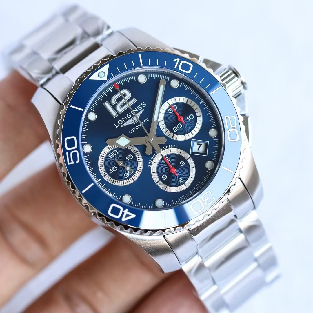 NO:394513,TW Factory LONGINES Chronograph series watches, Honor is coming, the most cost-effective LM1 Comcas [Case] ​​watch ruler 41X12mm.316L stainless steel shell cover is flawless, with superb polishing technology, AC continues the meticulous excellent quality, setting a new standard for replicating the industry. The ceramic bezel has the authentic high-quality texture, the three-dimensional sense of the scale and the details of the chamfering [Steel belt] The texture structure of each part of the removable three-bead steel strap is synchronized with the authentic product, customized original raw ears, the head and the authentic product can be versatile, and the style of the factory is shown in the style of the large factory [Movement] uses an automatic winding movement, which is extremely stable, and all functions are consistent with the authentic product. Please recognize the exclusive quality of TW, longines19860909TW 出品 TW Factory 浪琴康 LONGINES 卡斯计时系列腕表,荣耀降临,最具性价比 LM1 康卡斯【表壳】腕表尺41X12mm.316L精钢壳套完美无瑕,打磨工艺高超,AC延续一丝不苟的卓越品质,树立复刻业界新标杠.陶瓷表圈拥有正品级别的高级质感,刻度的立体感和倒角细节两不误【钢带】可拆卸三珠式精钢表带每个部件质感结构都和正品同步,定制原装生耳,头粒与正品可以通用,精益求精,方显大厂风范【机芯】采用自动上链机芯,极具稳定性,所有功能均与正品一致 送礼最佳奢华推荐请认准TW独家品质,,longines,Watch