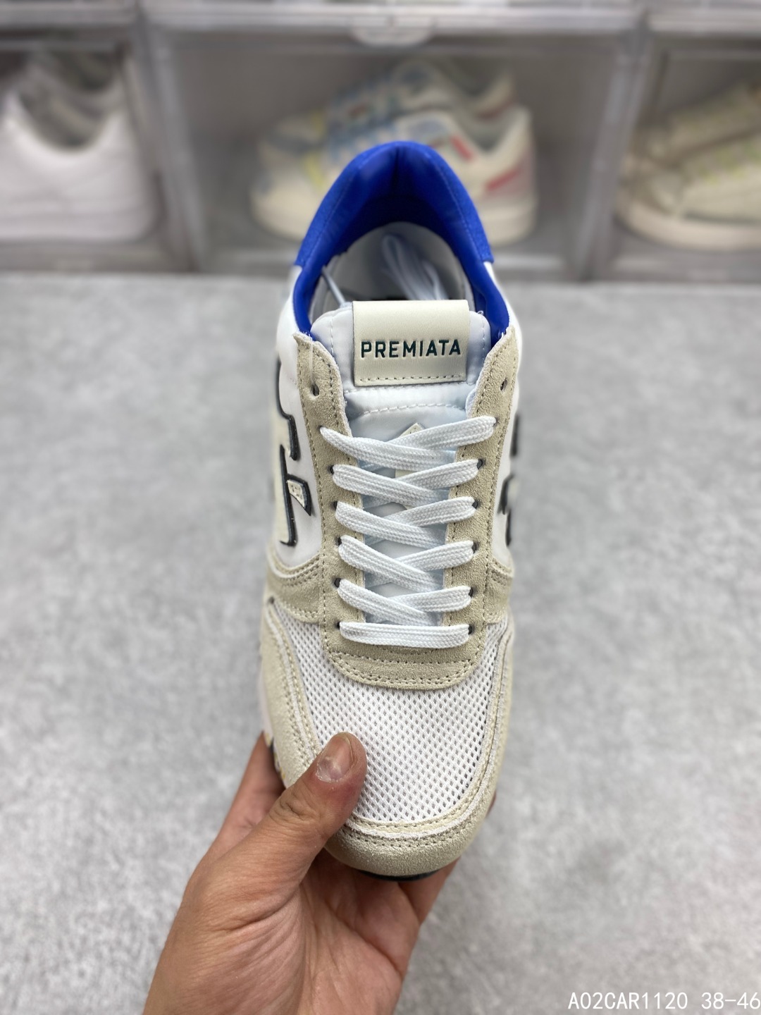 💰150
意大利鞋履品牌·普瑞米亚达
Premiata 低帮百搭休闲鞋
依据国际高标准制造 原单小白鞋
木字男鞋潮复古反绒皮运动休闲鞋木字鞋
鞋子简单大方 手感出众 舒适好穿又百搭
鞋子整体的外观颜值高 鞋面采用的是两种不同的材质面料拼接
鞋底侧边印了很多复古潮流印刷
是比较有个性特色的一款
鞋面材质是采用的牛反绒+牛津布+头层牛皮制作而成
鞋底材质是天然橡胶 大花纹设计防滑减震又耐磨 它的鞋垫都是头层猪皮
普瑞米亚达复古运动鞋真的又好看又好穿 很好搭配衣服
#A02CAR1120 38-46