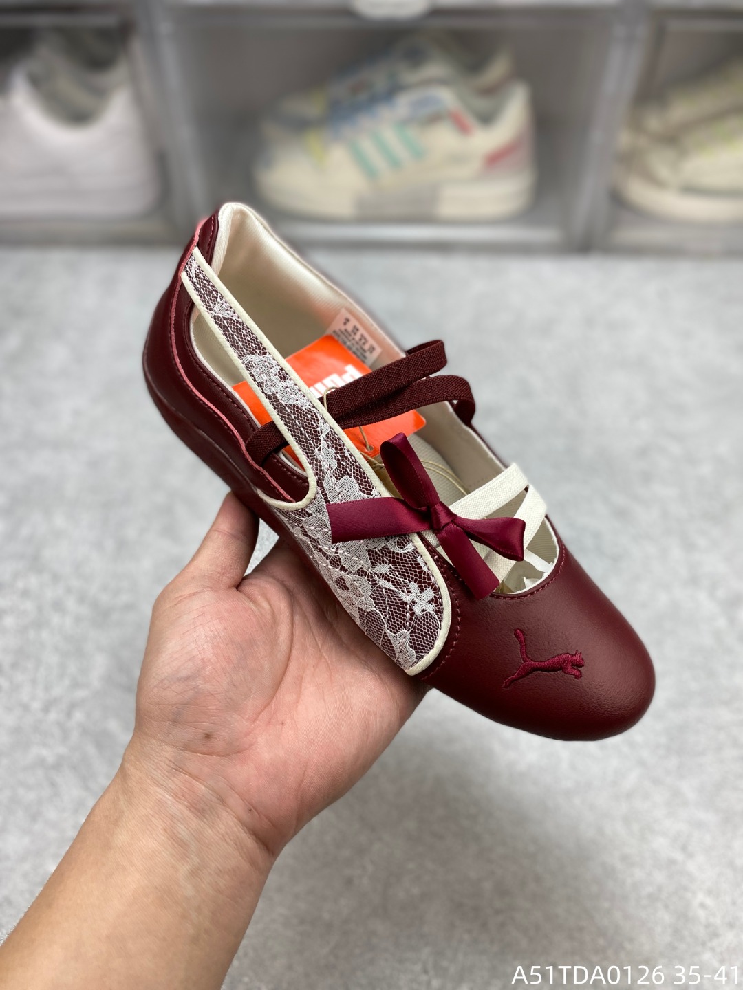 💰90
彪马/Puma Speedcat3 Ballet WNS 防滑耐磨 生活休闲运动 芭蕾鞋 
官方货号:409009-01 #A51TDA0126
尺码: 35 36 37 37.5 38 38.5 39 40 41