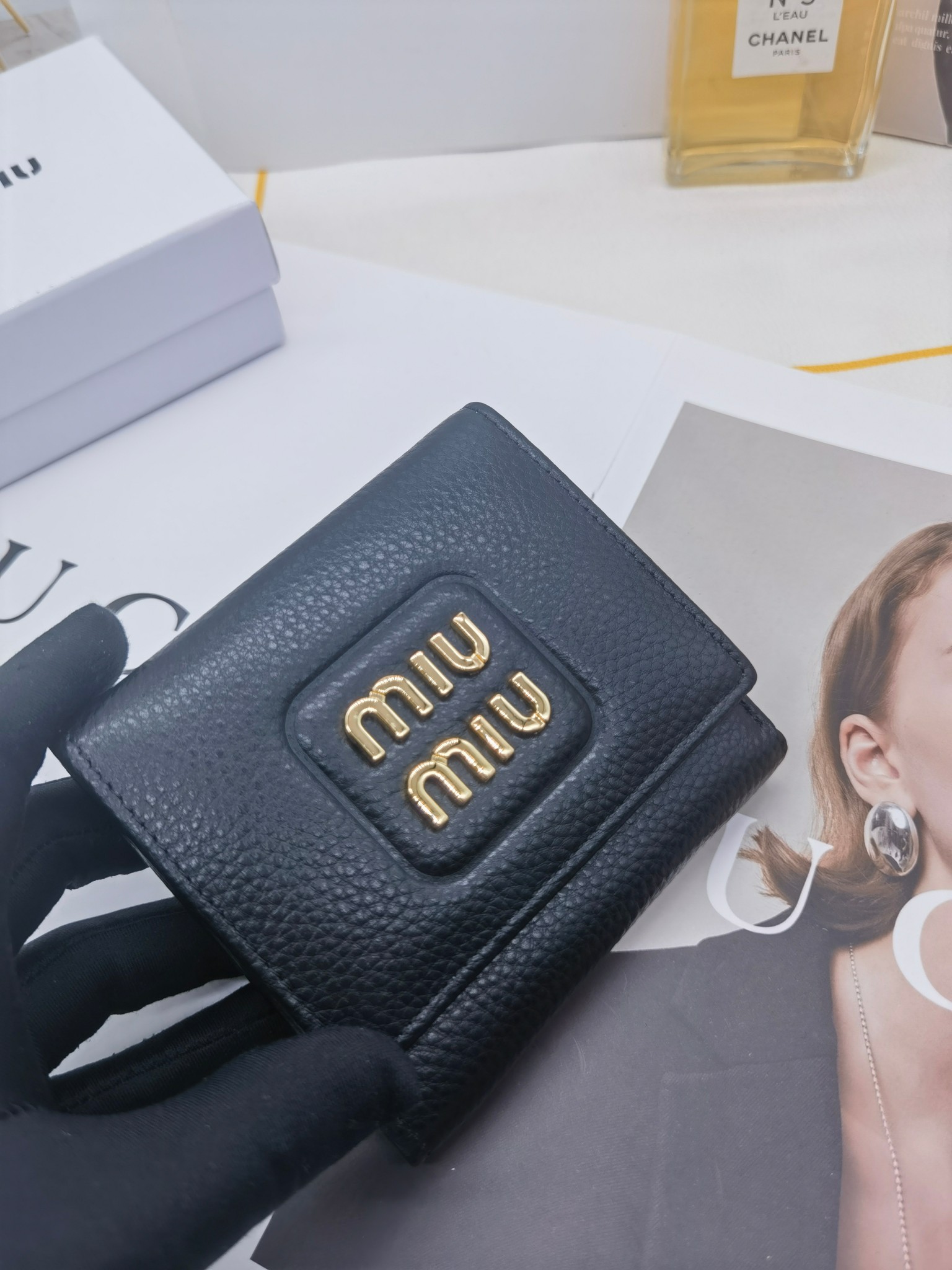 Synchronized Counters and High-End Wallets with Customized Logos for Premium Enjoyment - 图片 6