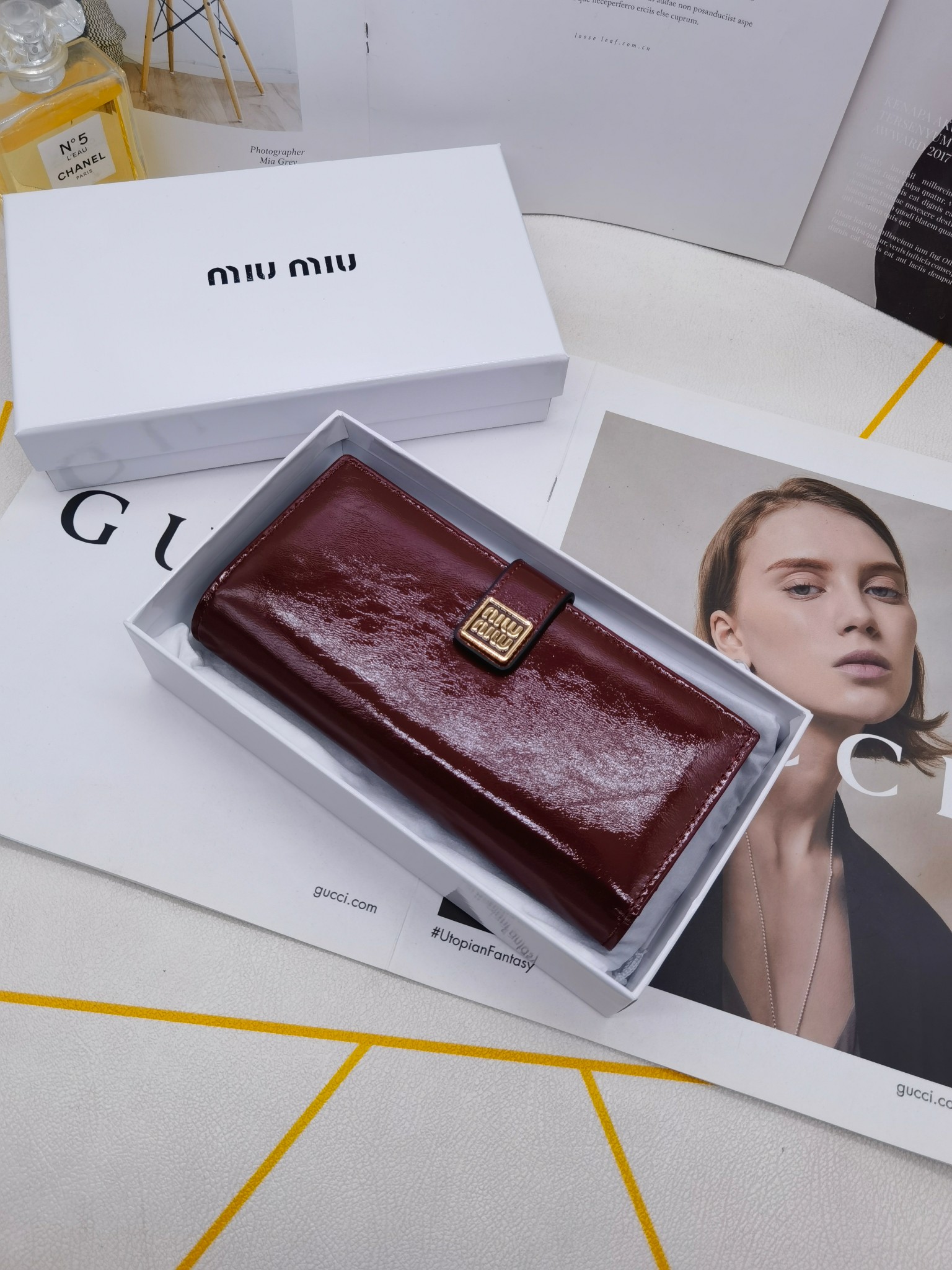 🆕🆕🆕🆕8598专柜同步，最新款钱包，采用进口牛 皮，原厂定制的最新徽标，不管皮质还是logo，都要给