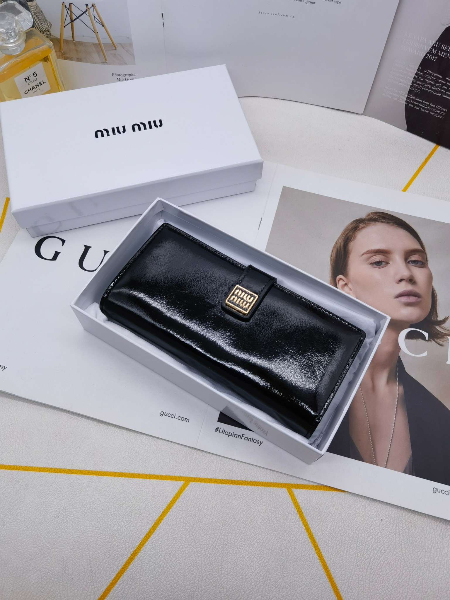 🆕🆕🆕🆕8598专柜同步，最新款钱包，采用进口牛 皮，原厂定制的最新徽标，不管皮质还是logo，都要给