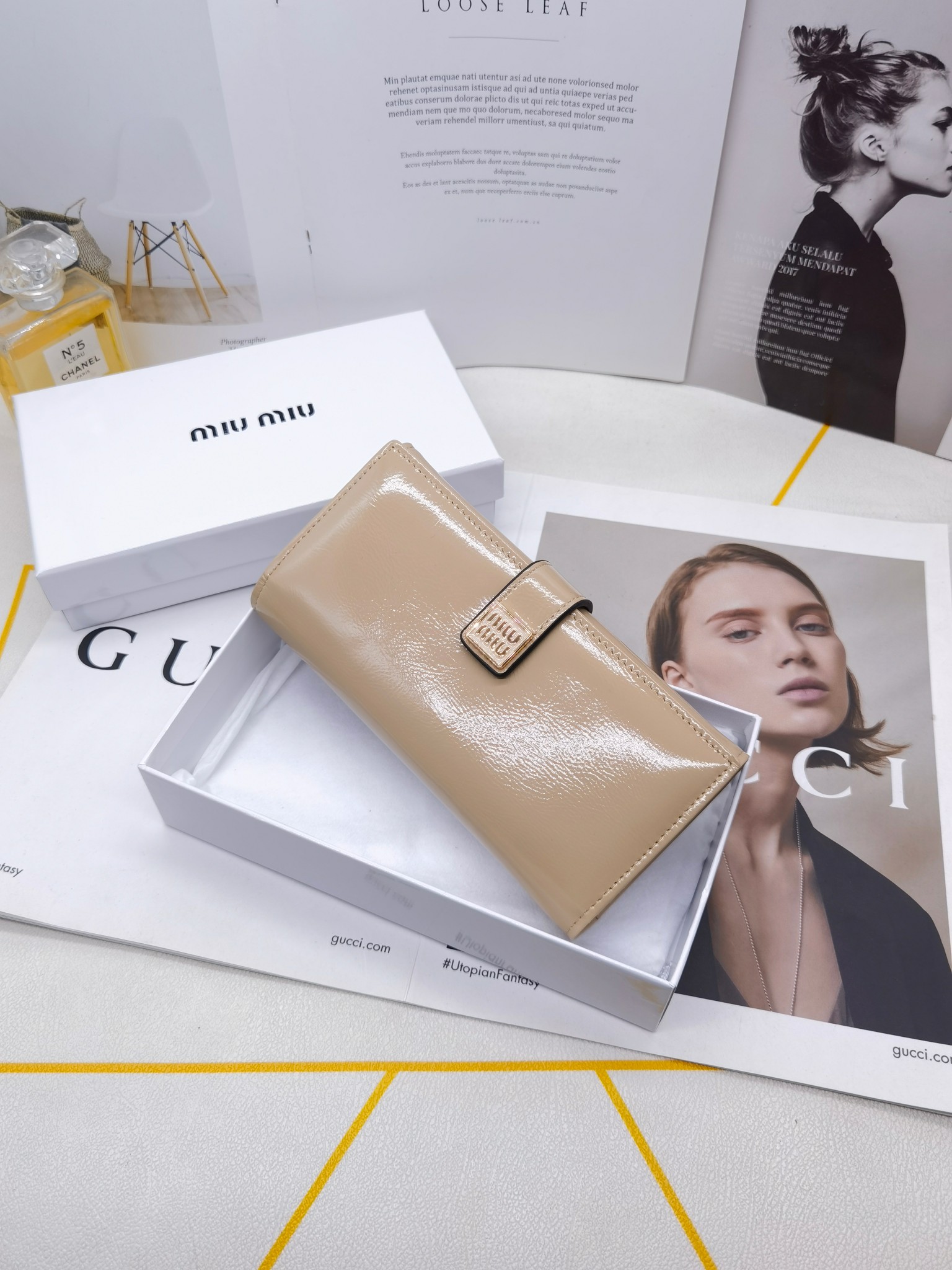 🆕🆕🆕🆕8598专柜同步，最新款钱包，采用进口牛 皮，原厂定制的最新徽标，不管皮质还是logo，都要给