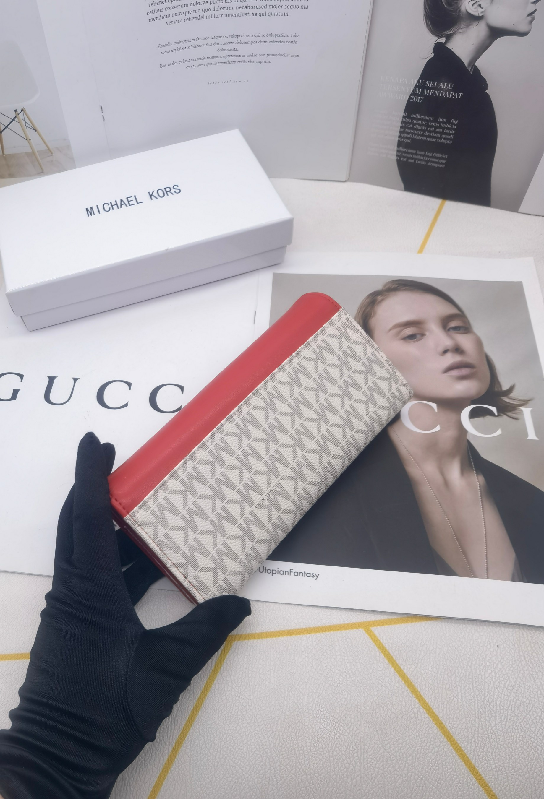 🆕🆕🆕🆕8600专柜同步，最新款钱包，采用进口牛 皮，原厂定制的最新徽标，不管皮质还是logo，都要给