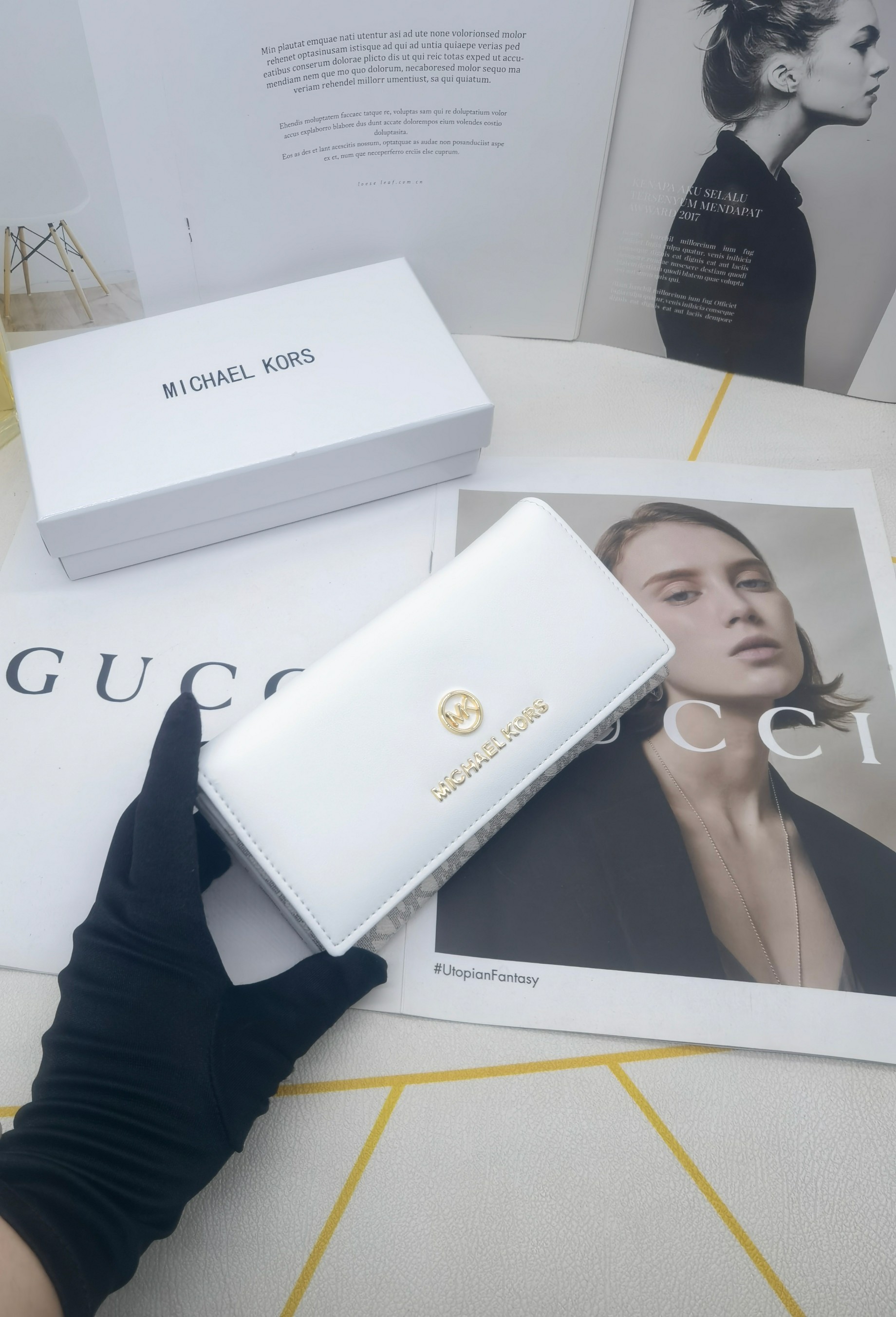 🆕🆕🆕🆕8600专柜同步，最新款钱包，采用进口牛 皮，原厂定制的最新徽标，不管皮质还是logo，都要给