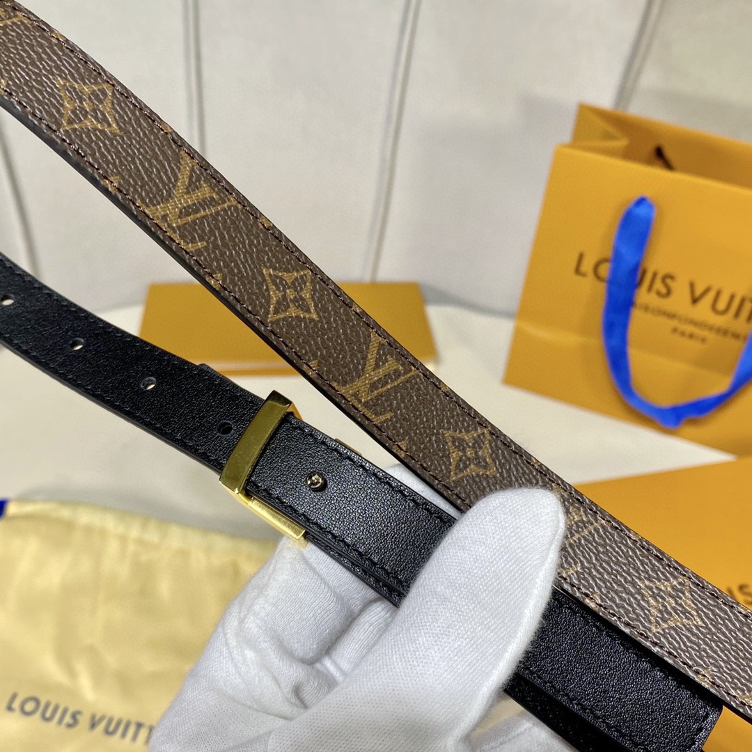 代购级专柜新款扣头 真皮带身 精品钢扣 女士宽度2.0