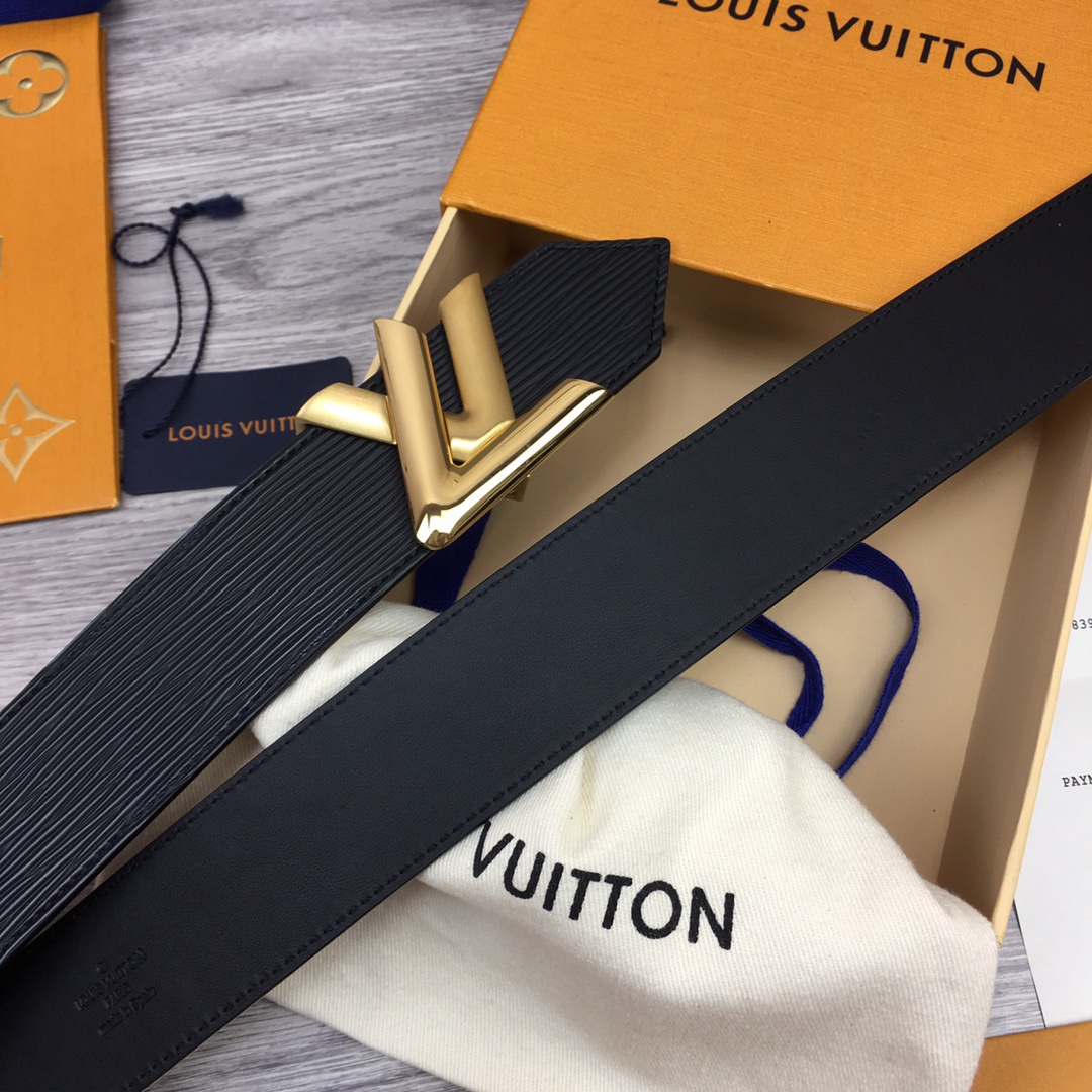 P 驴牌專櫃同步 最新女士💃原單腰帶 老鼠🐭貨 寬度40毫米 進口(epi)水波紋面 小牛皮內襯 質感精