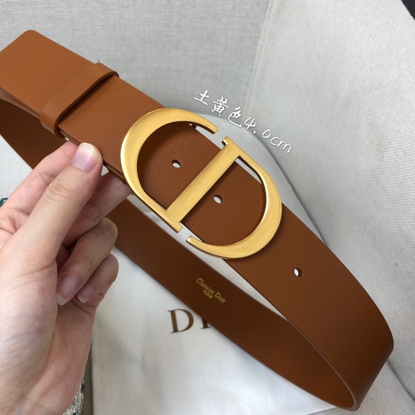 Dior迪奧明星同款 💫官網系列 明星走秀款 全力打造精緻優雅心備佳品，五金採用精湛的處理工藝，進口貴族牛皮 適用百搭腰