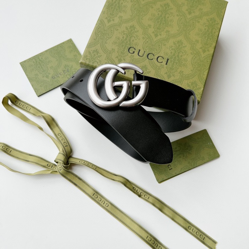 古驰 整张牛皮腰带 宽度3.8