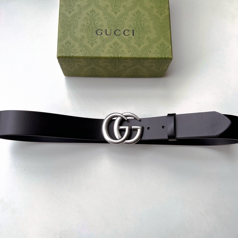 古驰 整张牛皮腰带 宽度3.8