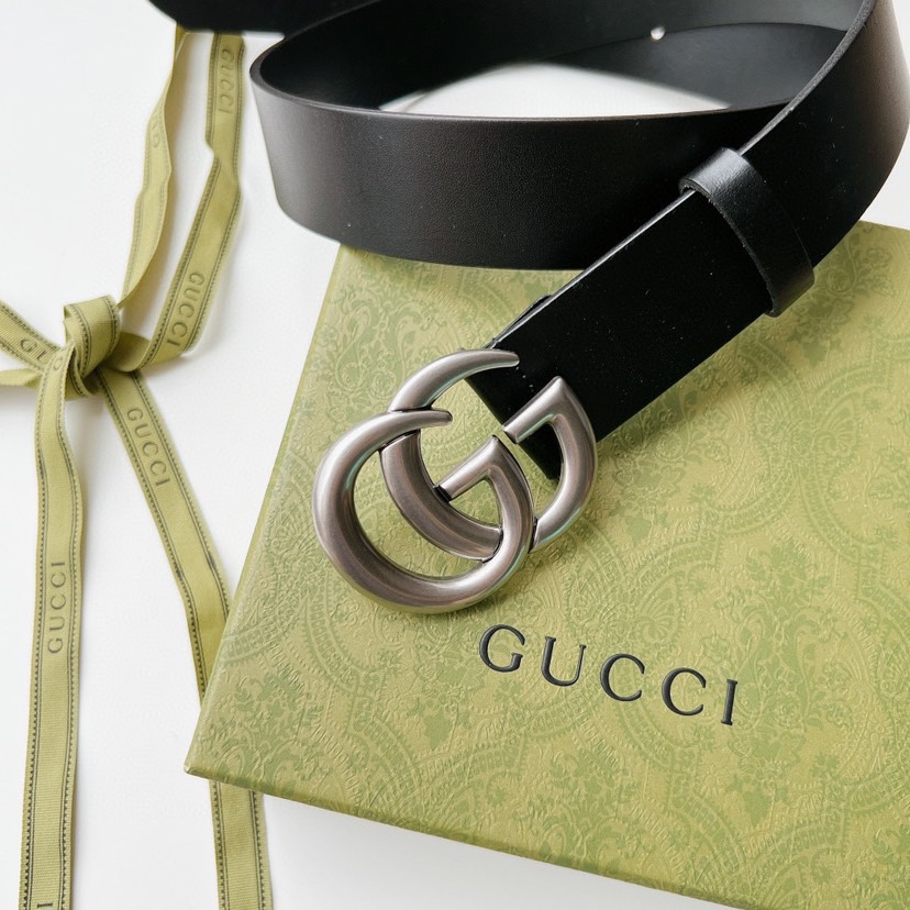 古驰 整张牛皮腰带 宽度3.8