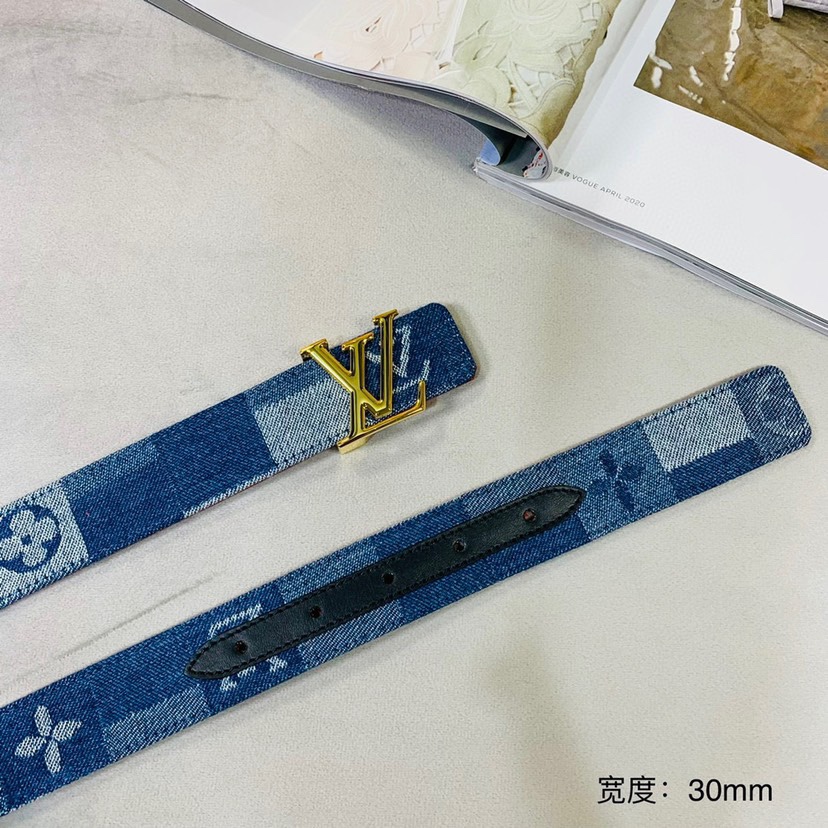 路易威登寬：30mm     𝕃𝕠𝕦𝕚𝕤 𝕧𝕦𝕚𝕥𝕥𝕠𝕟 🚺女士經典頂級休閒腰帶 這款永恆優雅飾有橫稜紋