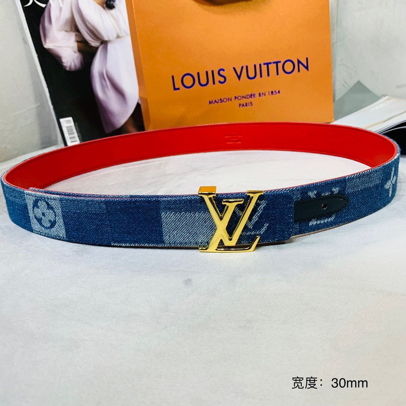 路易威登寬：30mm     𝕃𝕠𝕦𝕚𝕤 𝕧𝕦𝕚𝕥𝕥𝕠𝕟 🚺女士經典頂級休閒腰帶 這款永恆優雅飾有橫稜紋