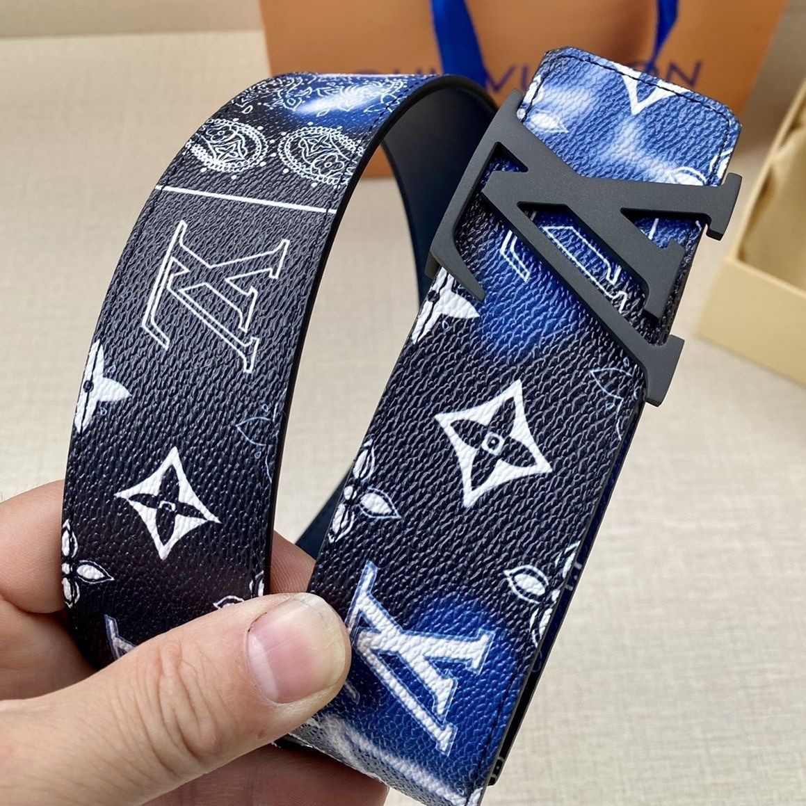 lv新款 宽度4.0蓝花