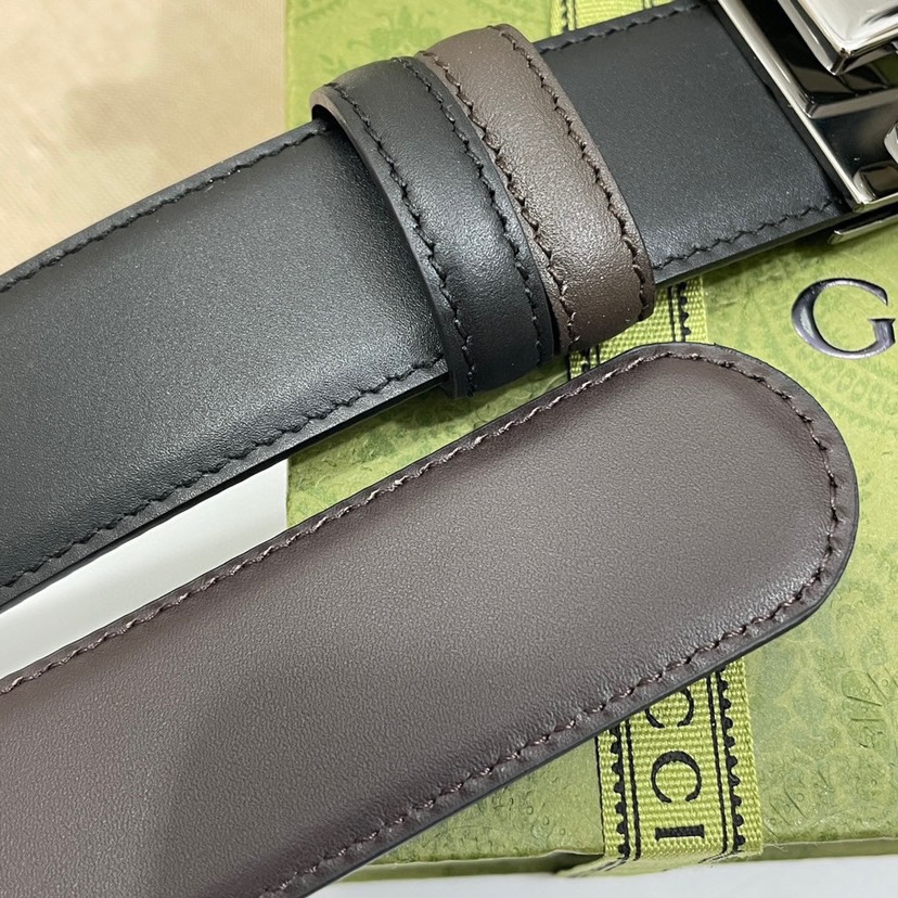 古驰Gucci简约双面小牛皮，黑棕双色细皮纹 宽3.5cm   旋转方形G字扣  双面可用/可裁剪
