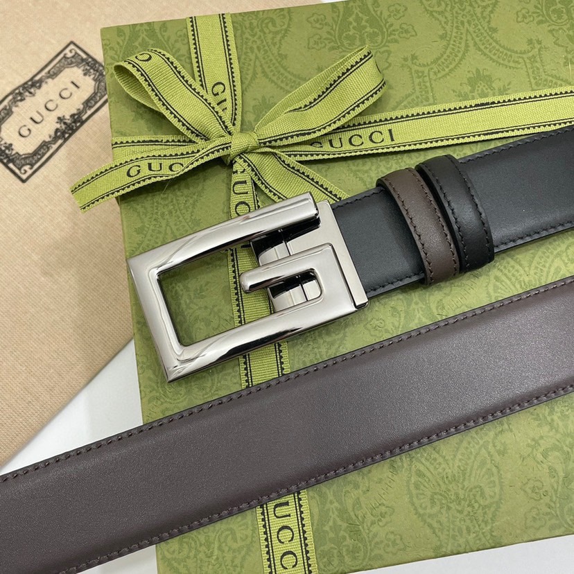 古驰Gucci简约双面小牛皮，黑棕双色细皮纹 宽3.5cm   旋转方形G字扣  双面可用/可裁剪