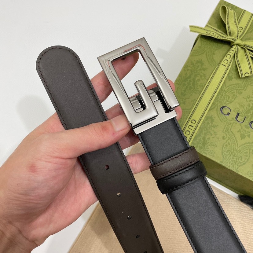 古驰Gucci简约双面小牛皮，黑棕双色细皮纹 宽3.5cm   旋转方形G字扣  双面可用/可裁剪