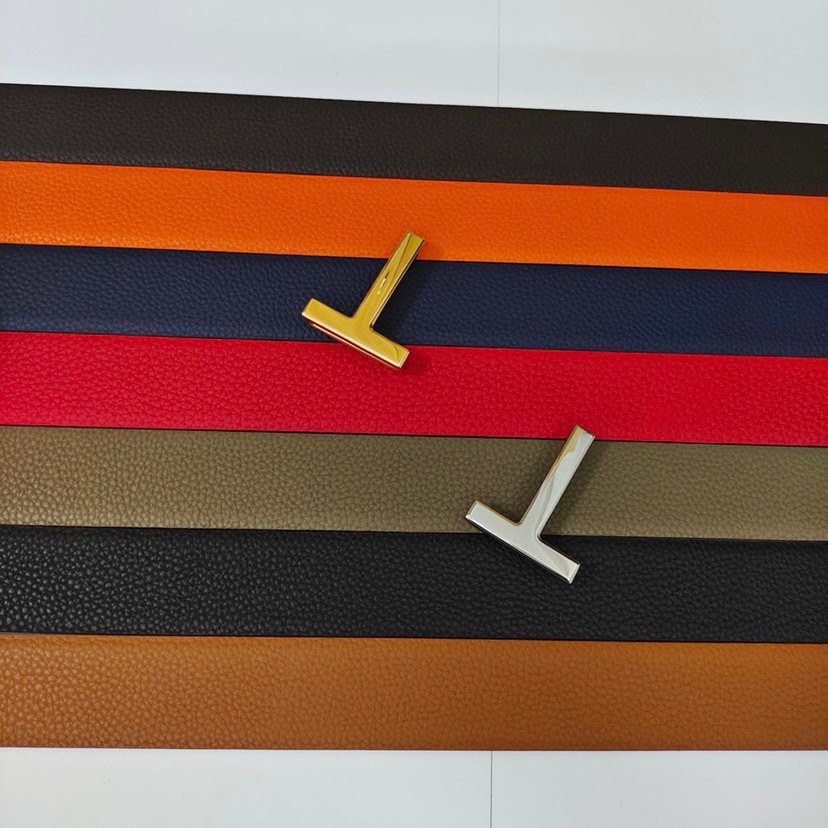 P TOM FORD 汤姆福特 nfc防伪验证 美国高端品牌，扣头纯钢打造，双面TOGO荔枝纹小牛皮制作