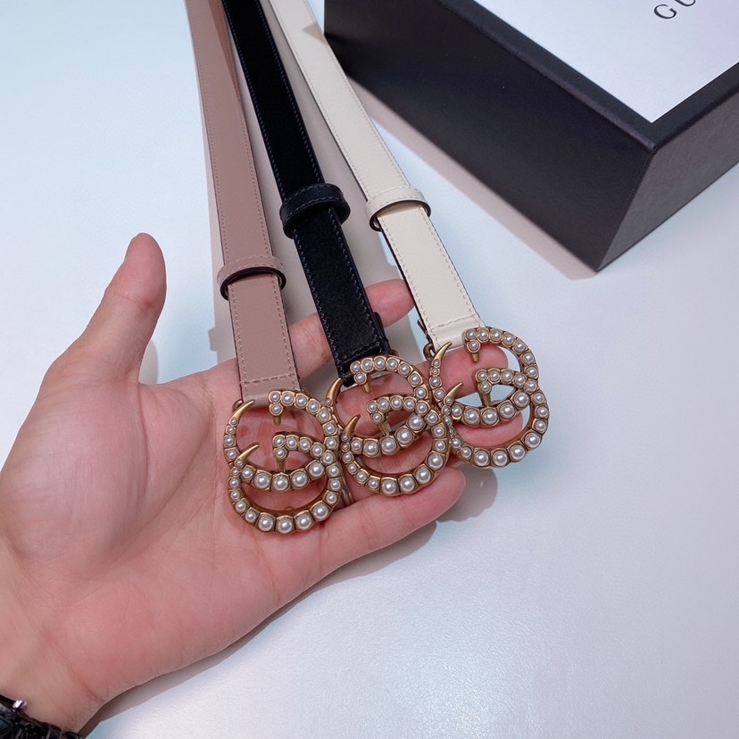 Gucci古驰 2.0cm专柜同款双G腰带，意大利进口头层小牛皮，原厂皮底。搭配24K真金电镀纯铜五金带