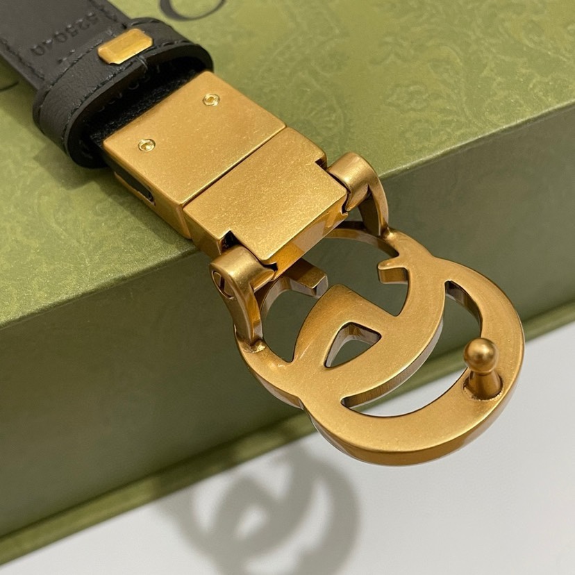 Gucci  92TIC细版2.0cm C老花小牛皮黑色底  原单旋转扣 双面可用/可裁剪