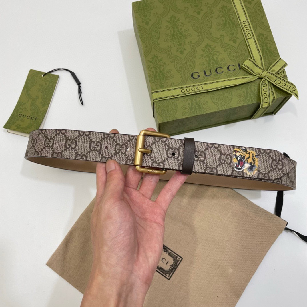 Gucci  老虎印花 宽度3.5cm 复古滚轮针扣