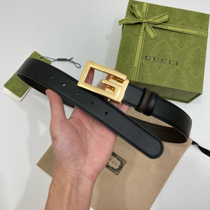 古驰Gucci简约双面小牛皮，黑棕双色细皮纹 宽3.5cm   旋转方形G字扣  双面可用/可裁剪
