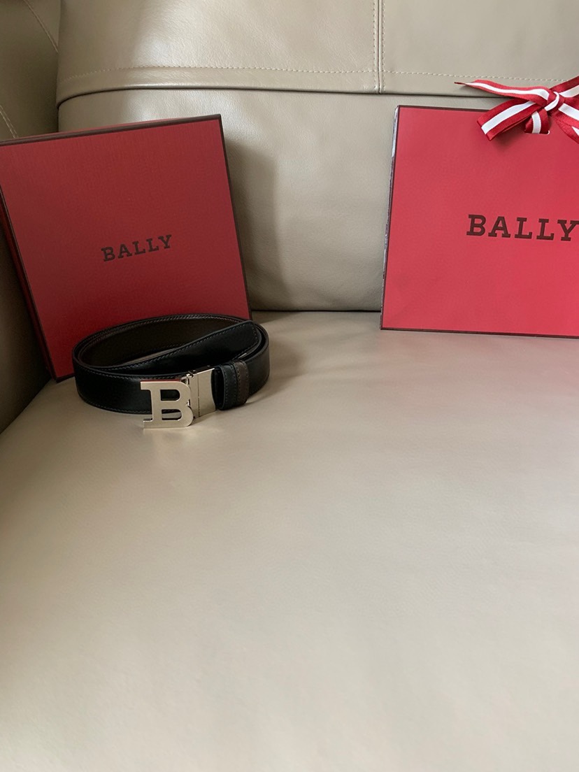 BALLY (巴利) 专柜同款 男款商务休闲双用腰带 宽3.4cm 这款 B 字搭扣正装腰带以黑配咖啡色