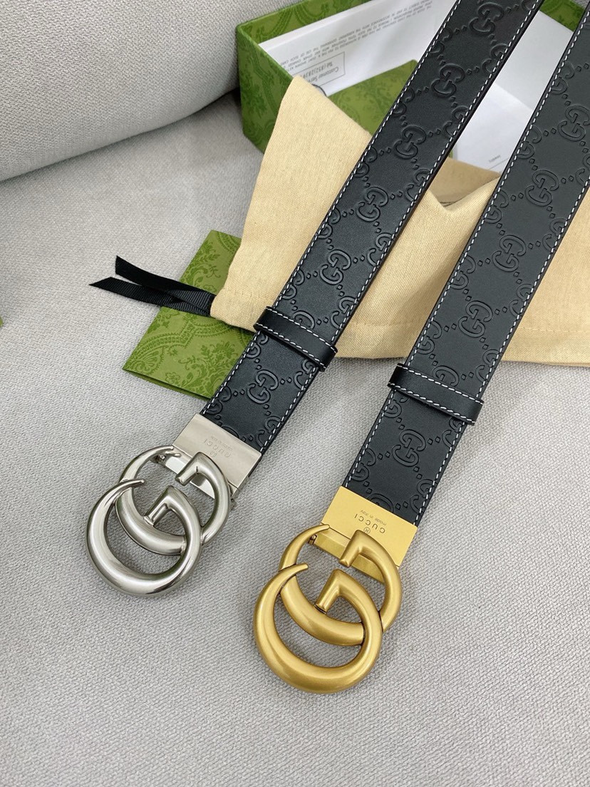 古驰 Gucci 互扣式双G 海外专柜最新款同步更新，进口原厂头层牛皮，最新设计采用白线点缀，使得整体更